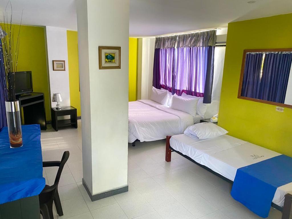 Hotel Santelmo Cali Exterior photo